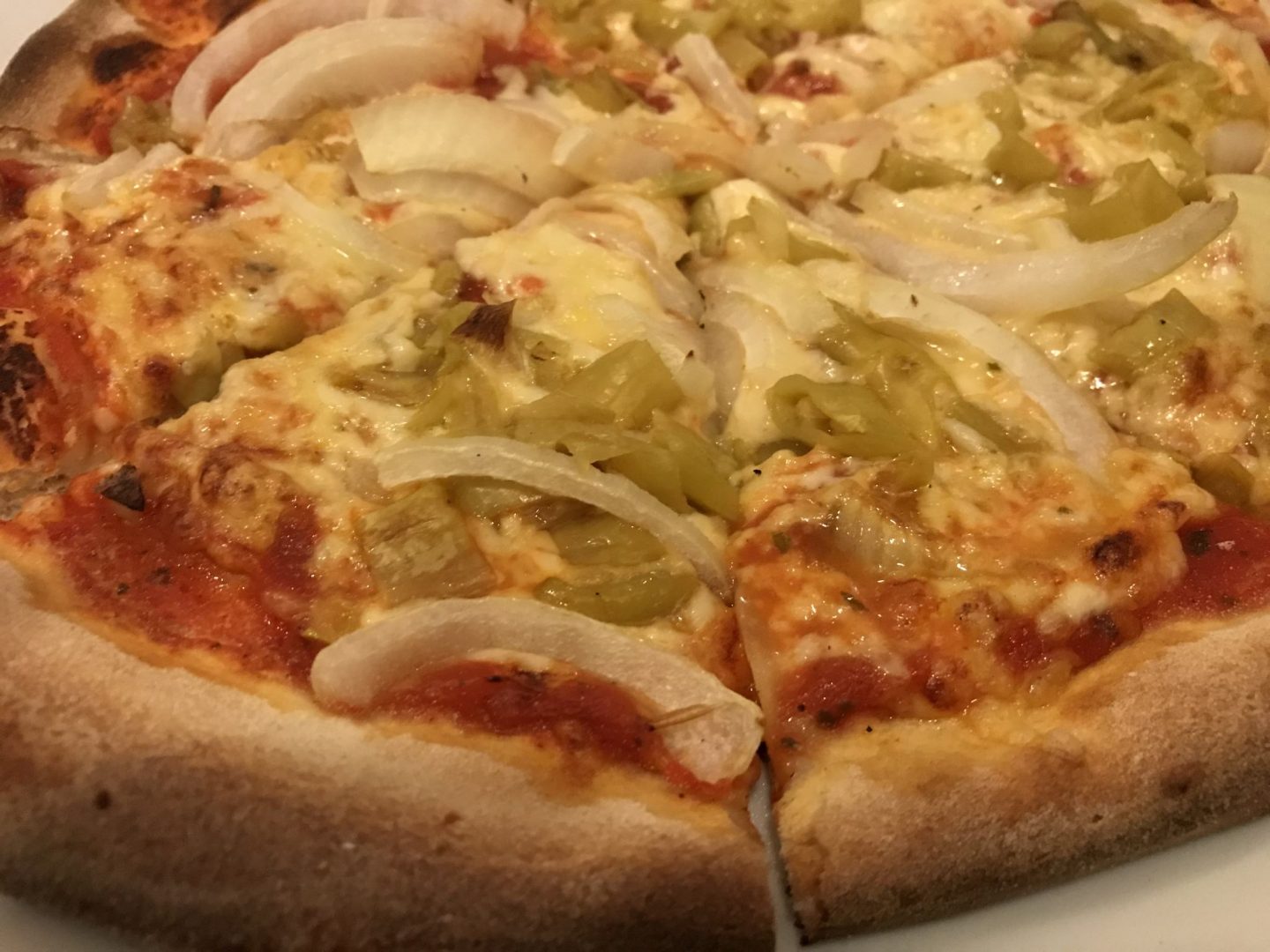 Erfahrung Bewertung Kritik Pizza Pizzeria Forno D`Oro Frankfurt am Main Foodblog Sternestulle