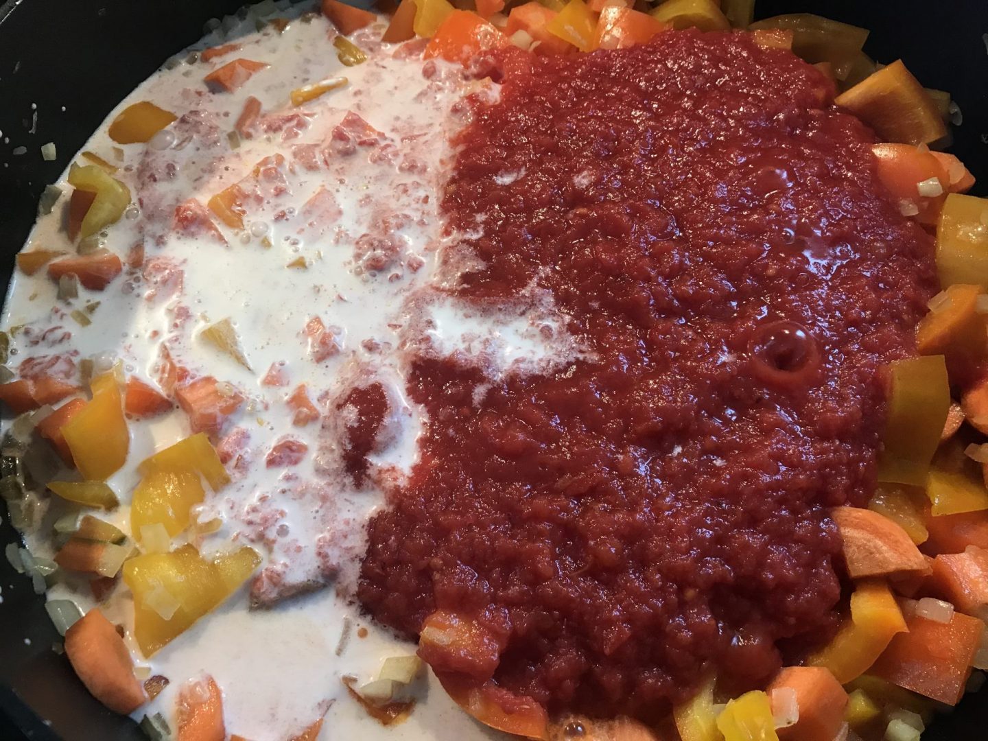 Rezept Rezeptidee Tomatensoßenchallenge Weinbergschlösschen Wirsingrouladen mit Tomaten-Paprika-Soße Foodblog Sternestulle