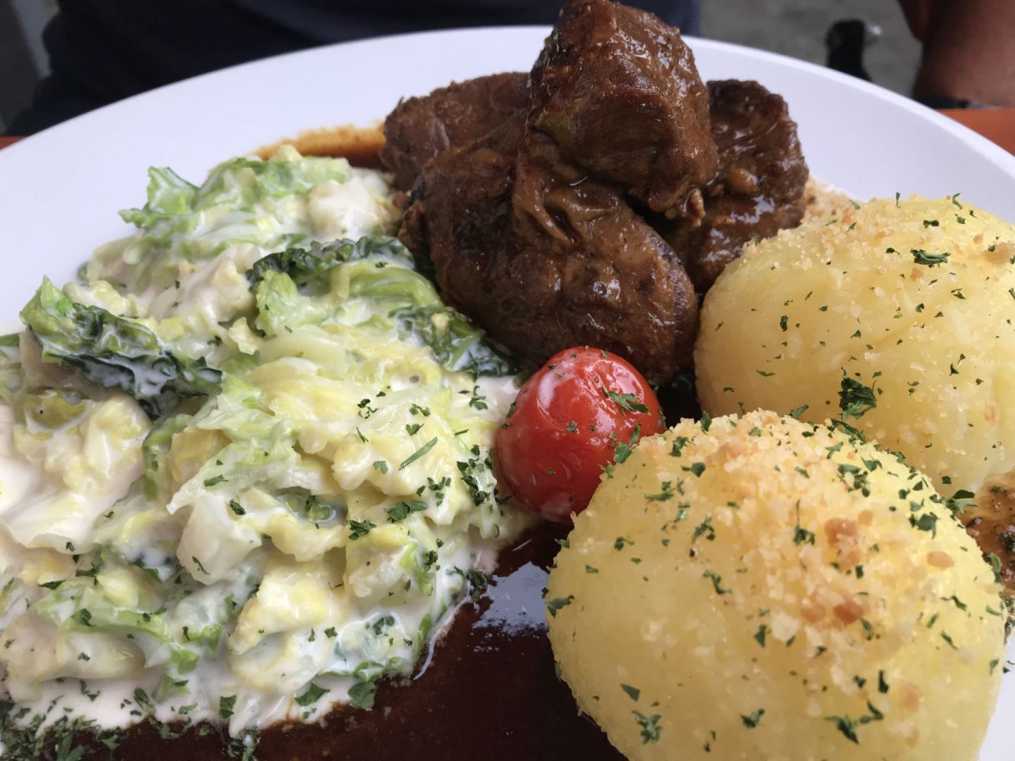 Erfahrung Bewertung Kritik Kromers Restaurant Erfurt Schweinebäckchen Wirsing Thüringer Klöße Foodblog Sternestulle