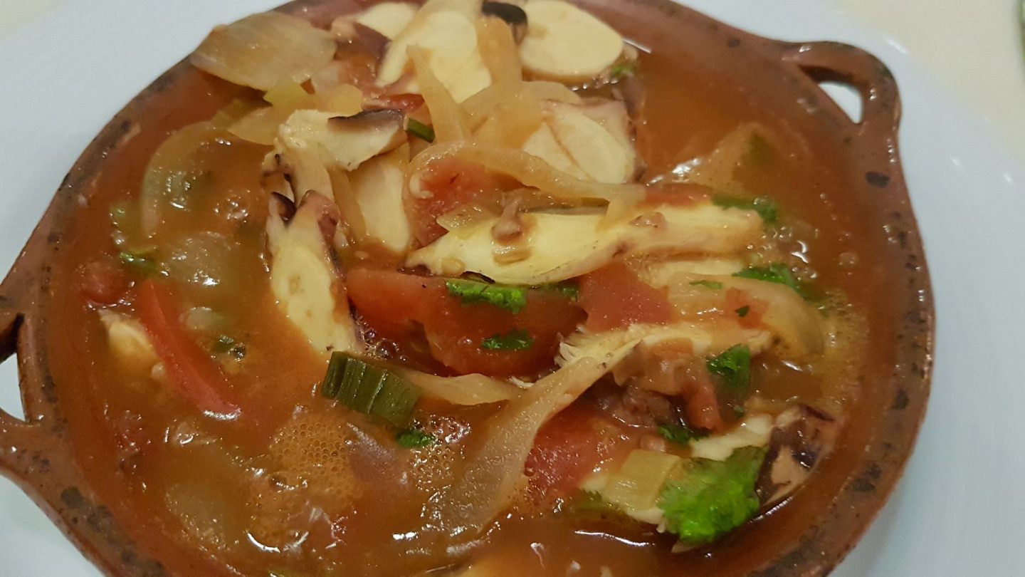 Erfahrung Bewertung Kritik Casal da Penha Funchal Madeira Portugal Oktopus in spanischer Soße Foodblog Sternestulle