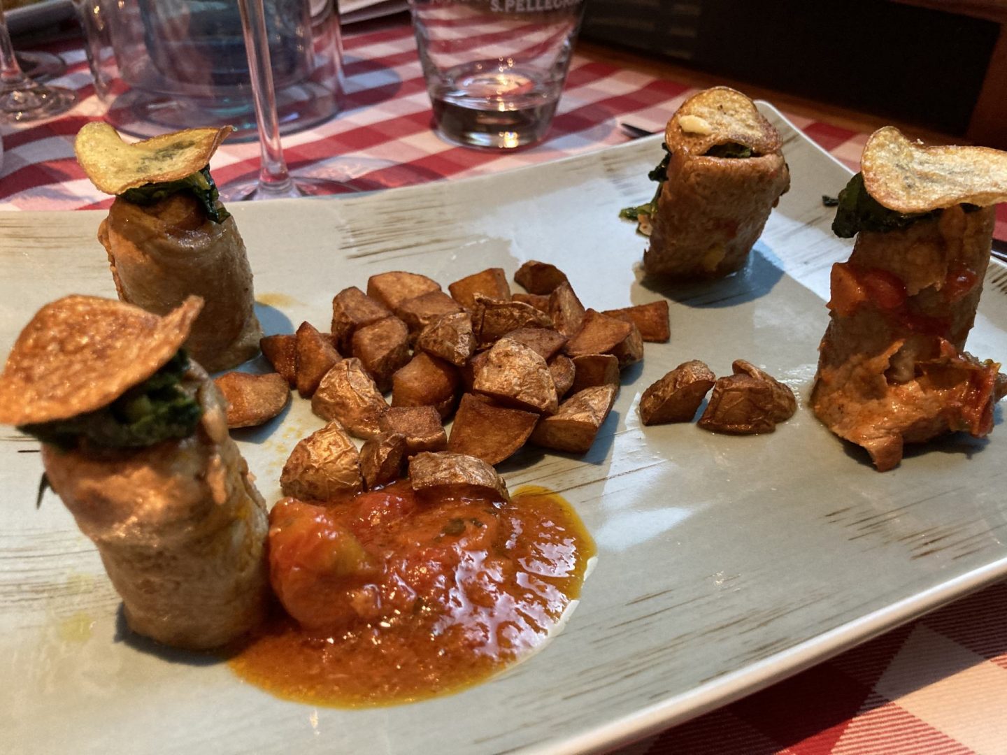 Erfahrung Bewertung Kritik Trattoria Puglia Castrop-Rauxel Menükarussell Involtini Tomatensoße Kartoffeln Foodblog Sternestulle