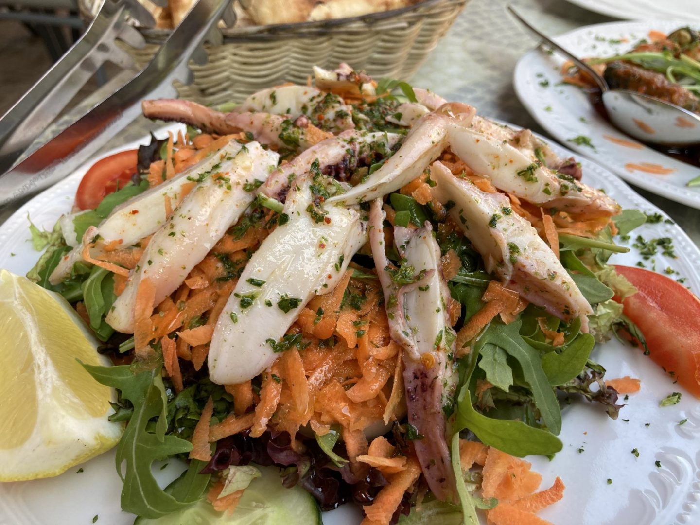 Erfahrung Bewertung Kritik Restaurant Ararat Würzburg Oktopus Salat Foodblog Sternestulle