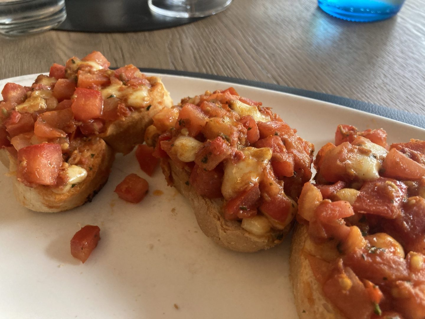 Erfahrung Bewertung Kritik Restaurant K.BERNARDI Bruneck Bruschetta Foodblog Sternestulle