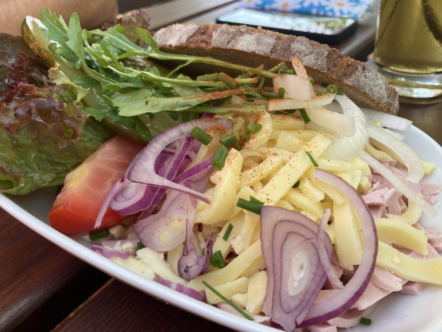 Erfahrung Bewertung Kritik Atzelsberger Biergarten Schweizer Wurstsalat Foodblog Sternestulle