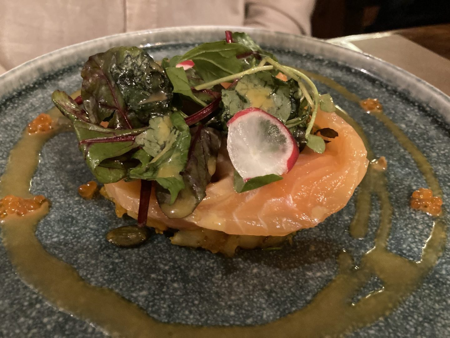 Erfahrung Bewertung Kritik Haus Hölter Castrop-Rauxel gebeizter Lachs Kürbis-Kartoffelsalat Foodblog Sternestulle