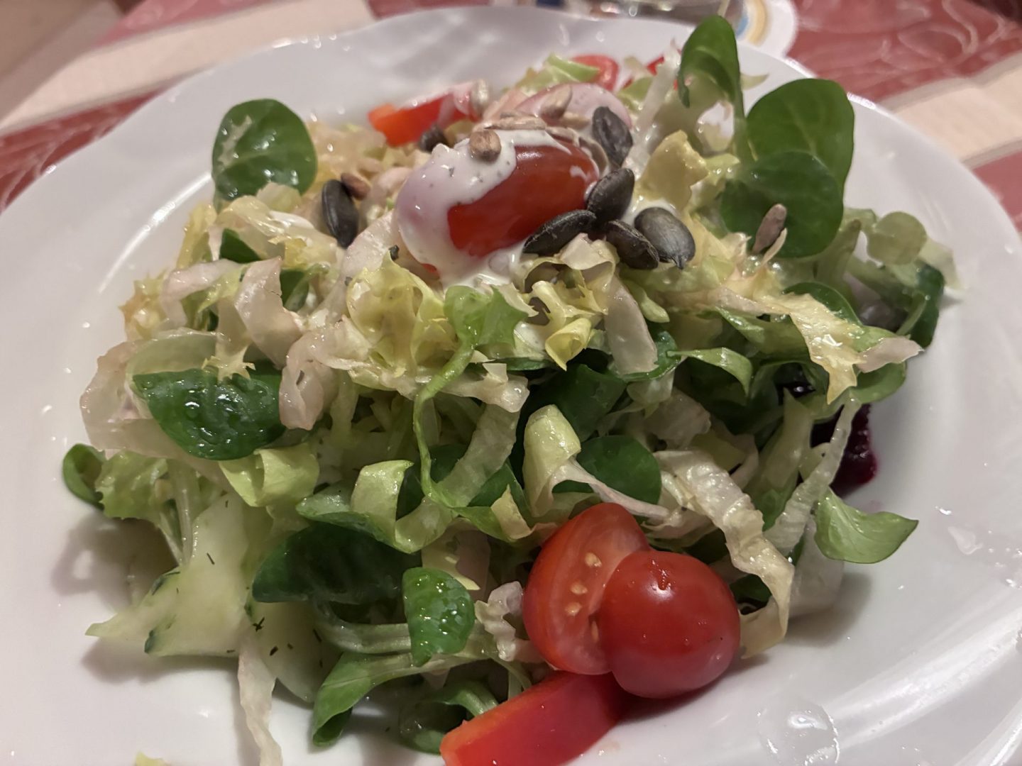 Erfahrung Bewertung Kritik Schneiderwirt Hirnstetten Salat Foodblog Sternestulle