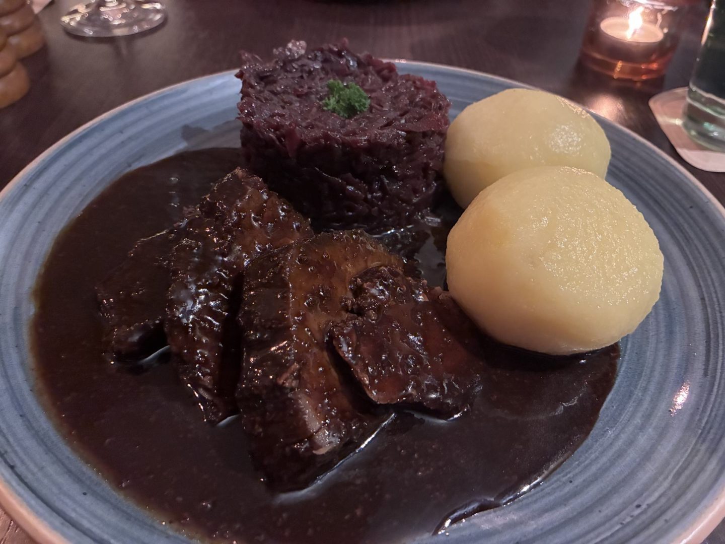 Erfahrung Bewertung Kritik Emma´s Bochum Sauerbraten Rotkohl Klöße Foodblog Sternestulle